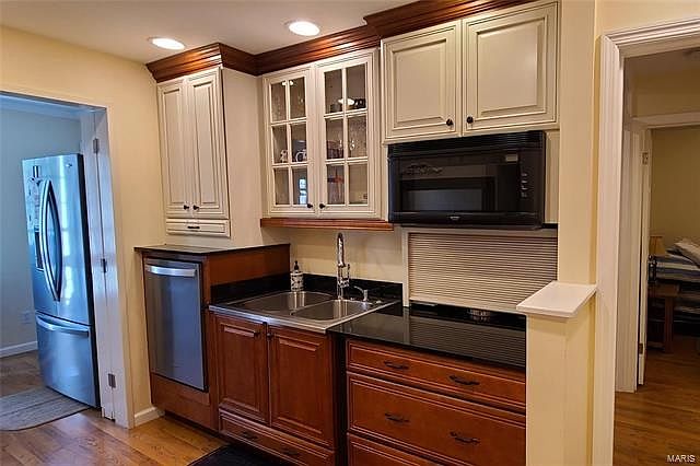 1st image of 14443 Bantry Ln APT 32