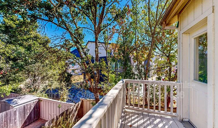 1220B Hidden Creek Pl #B — Photo 29