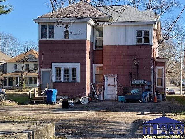 2nd image of 1135 S 7th St