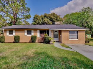 2215 Virginia Ave, Eustis, FL 32726