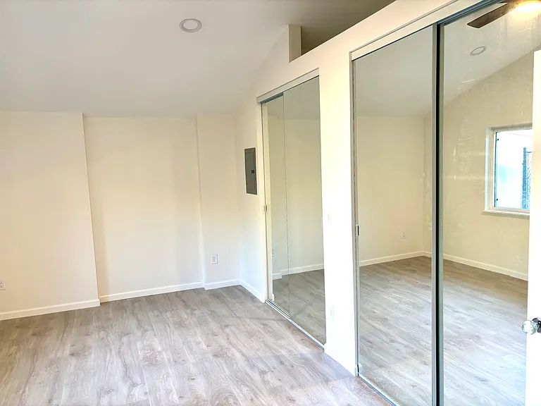 212 Woodland Dr — Photo 16
