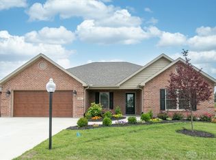 607 W Bentley Cir, Troy, OH 45373
