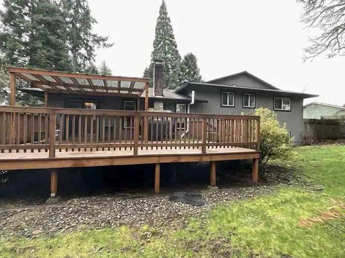 Back Deck/Back Yard