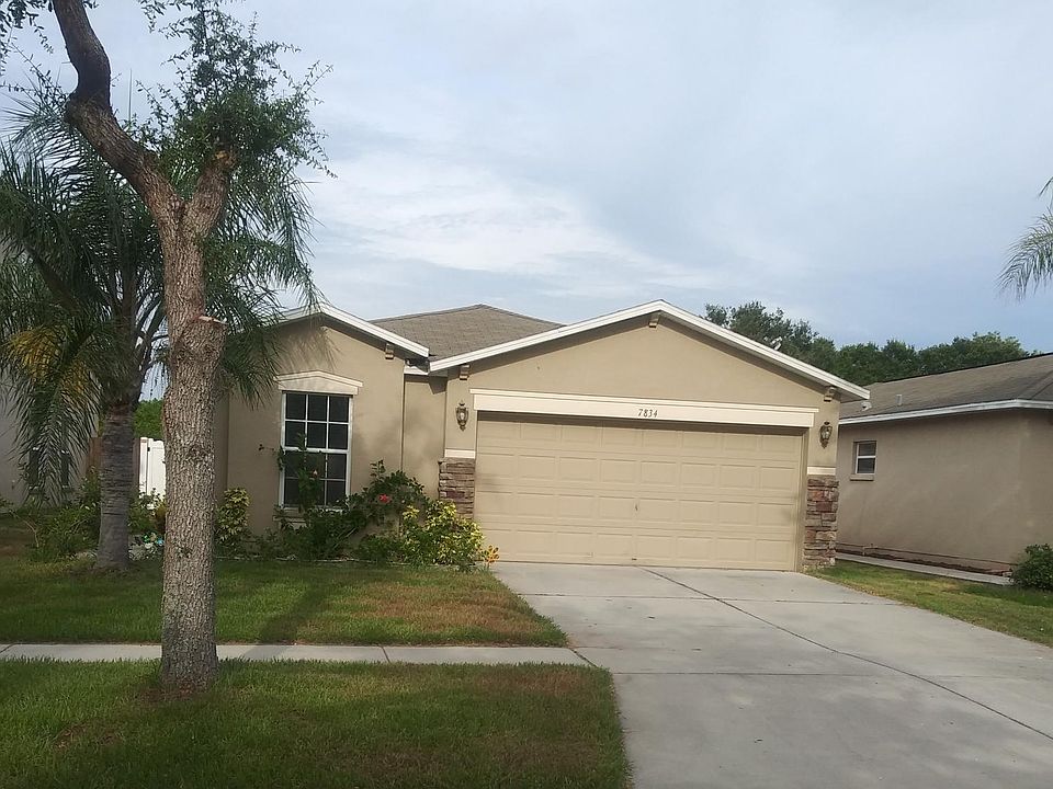 1st image of 7834 Carriage Pointe Dr