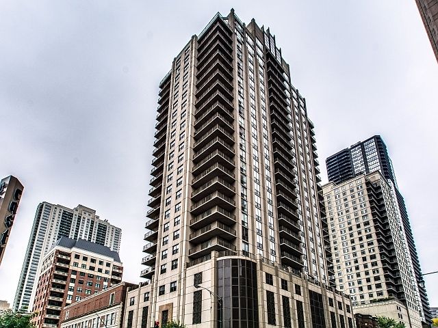 1st image of 635 N Dearborn St APT 1105