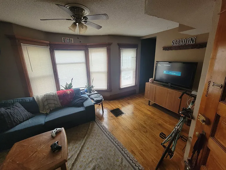 2701 Delaware St SE — Photo 16