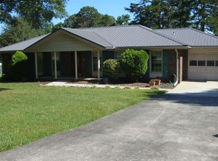 171 Van Mar Dr #9, Toccoa, GA 30577