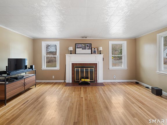 2nd image of 162 Pine Hill Road