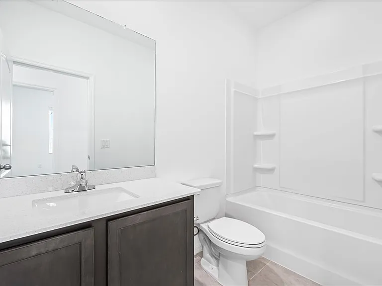 2928 NW 27th St — Photo 14