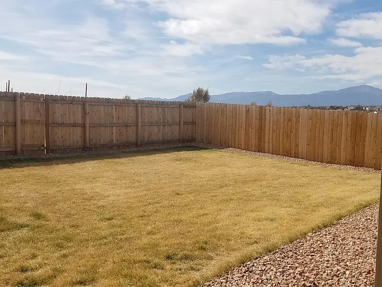 7618 Cat Tail Creek Dr — Photo 20