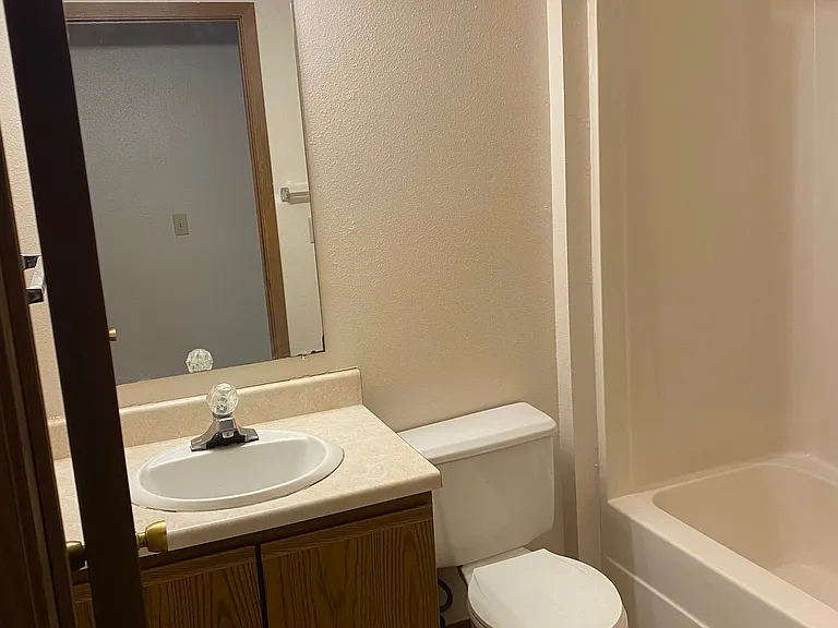 1703 University Dr SE #204 — Photo 1