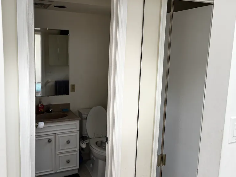 8513 Wilkesboro Ln — Photo 21