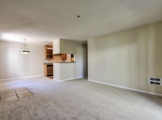 880 E Fremont Ave APT 516, Sunnyvale, CA 94087