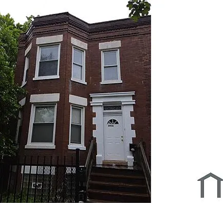 3 bed, 1200 sqft, $1,800 — Photo 1