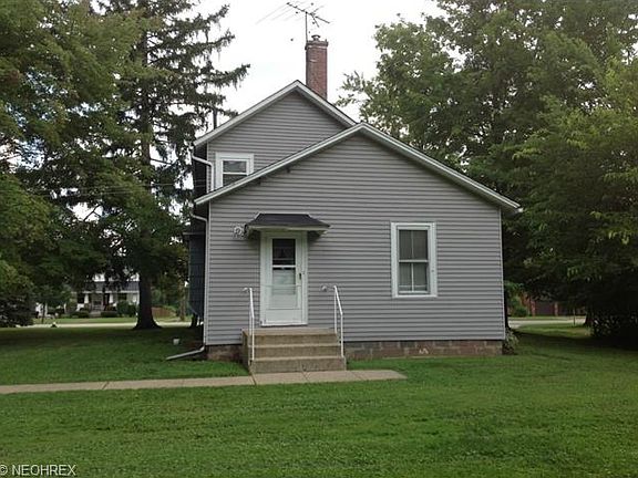 2nd image of 19385 Westwood Dr
