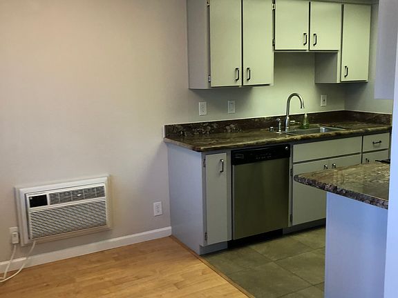 5th image of 5875 El Zuparko Dr #C