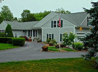 735 Prospect St, Seekonk, MA 02771