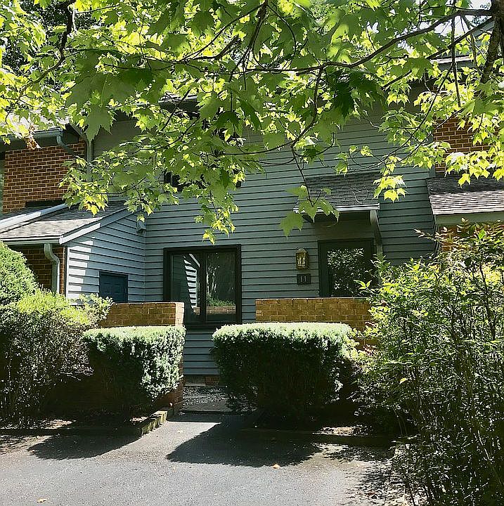 1st image of 2133 S Henry St