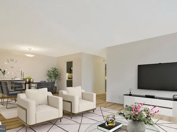 5500 Friendship Blvd APT 2126N, Chevy Chase, MD 20815