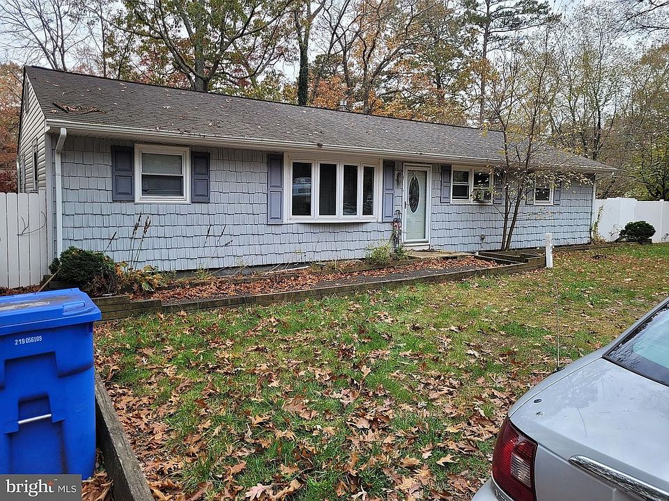 1st image of 169 Daniels Ave