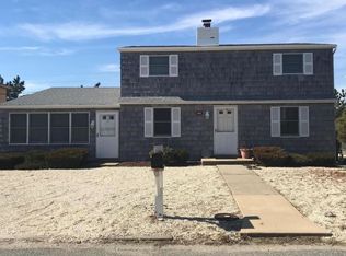 195 Dune Ave, Mantoloking, NJ 08738