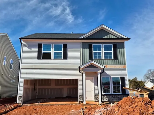 5152 Fallmeade Rd, Kernersville, NC 27284