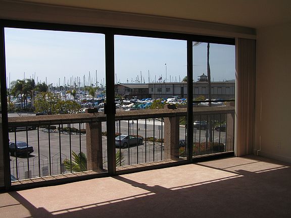 2nd image of 1150 Anchorage Ln Unit 204