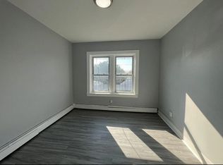 1101 S Wood Ave #4, Linden, NJ 07036