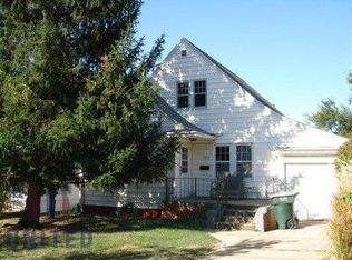 2305 Virginia St, Sioux City, IA 51104