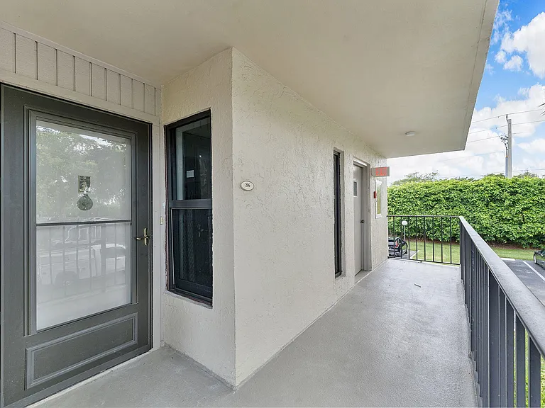 20 Royal Palm Way #2060 — Photo 23