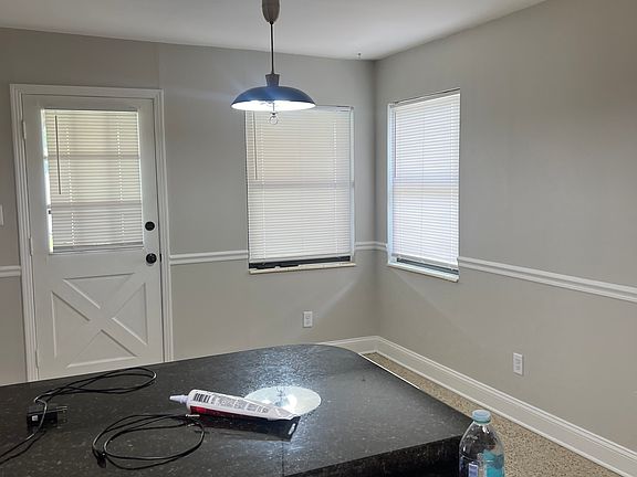 3rd image of 4707 N Eddy Dr
