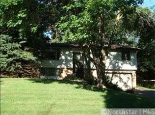 12014 Red Oak Ct N, Burnsville, MN 55337