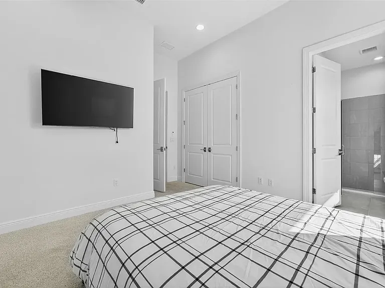 8950 Baroque Ter — Photo 27