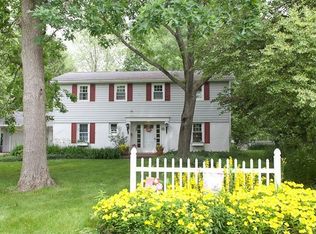 25 Glenhurst Dr, Oberlin, OH 44074