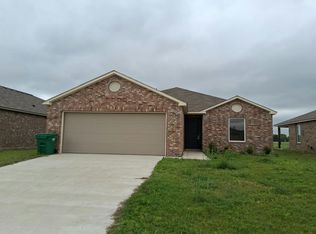 917 NE 2nd St, Perkins, OK 74059
