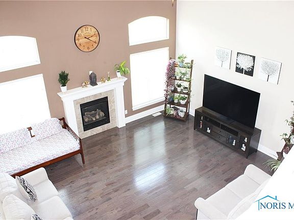 5th image of 3226 Sterlingwood Ln