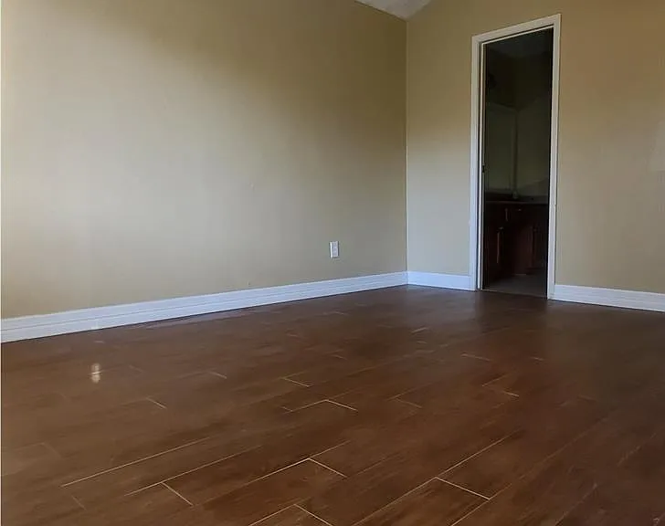 6705 Dinner Creek Ct — Photo 7