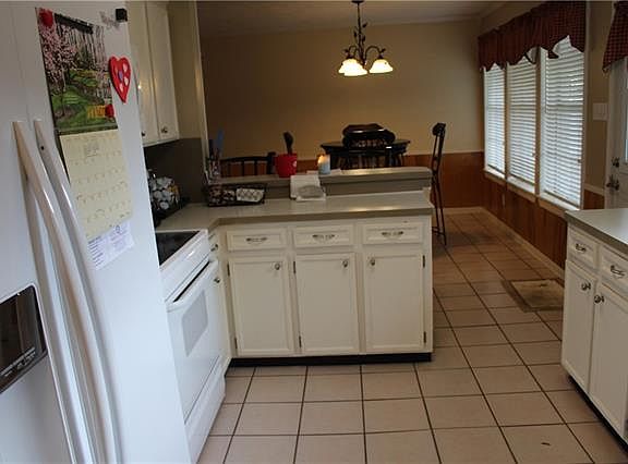 5th image of 340 Northpointe Ave