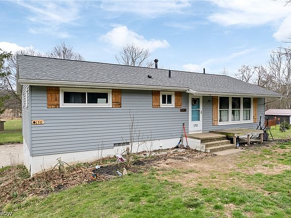 4th image of 170 N Thomas Rd