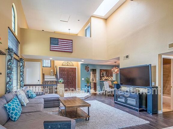 3rd image of 1351 El Lazo Ct