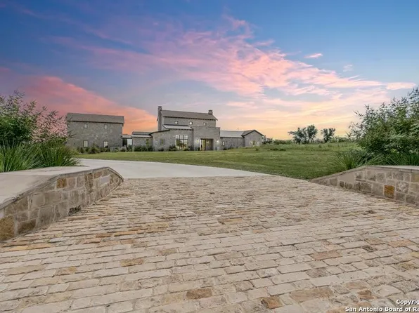 3450 Boot Ranch Circle, Fredericksburg, TX 78624