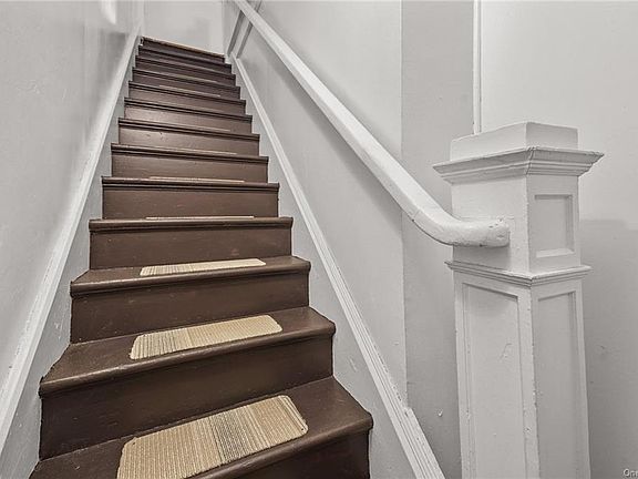 3rd image of 735 Broadway #B