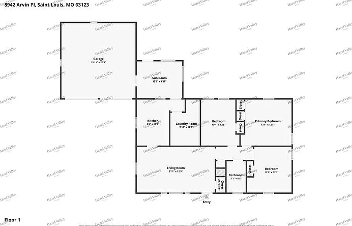 3 bed, 1.0 bath, 1080 sqft, $1,810 — Photo 2