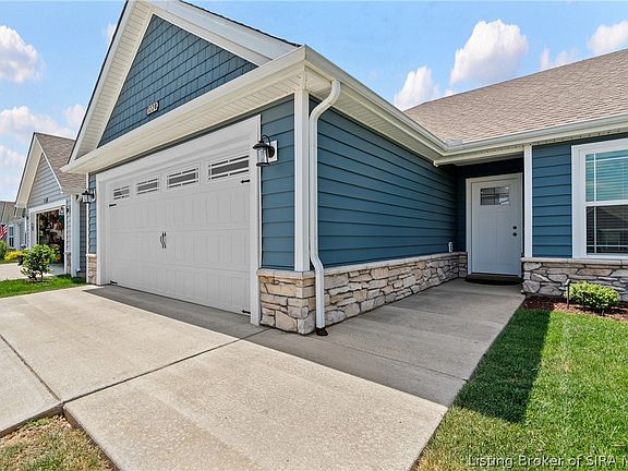4th image of 1228 Blackstone Trail
