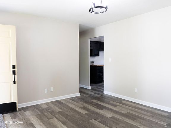 4th image of 7406 Ronan Dr