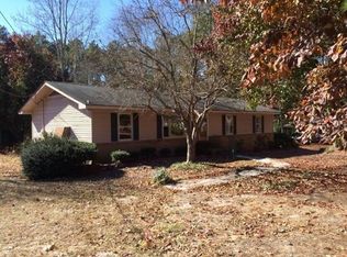 750 W Philadelphia Ave, Pinebluff, NC 28373