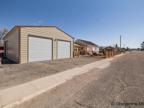 518 Blair St, Pine Bluffs, WY 82082