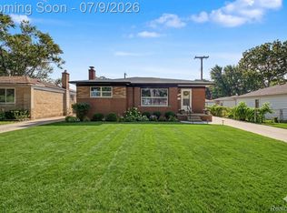 9130 Kinloch, Redford, MI 48239