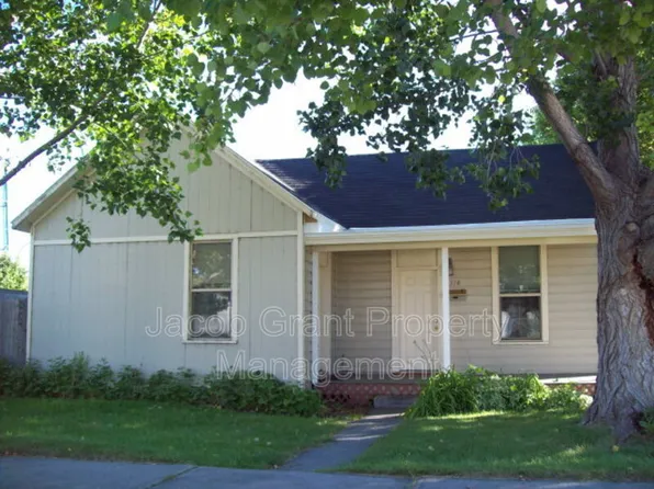 374 Basalt St, Idaho Falls, ID 83402