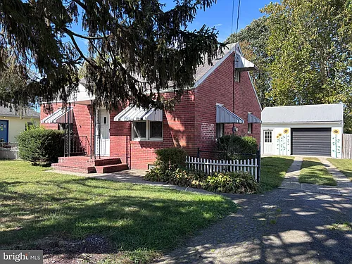 507 Hollyday St Photo 1